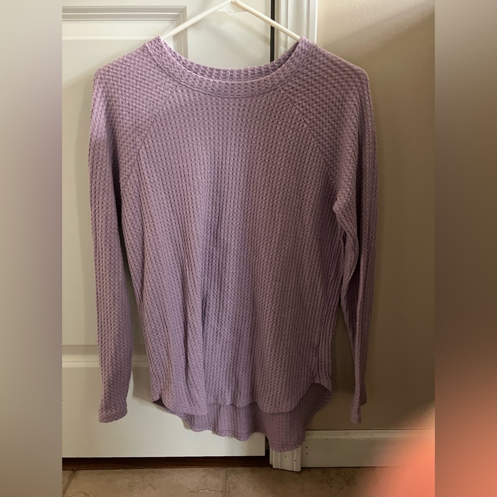 American Eagle long sleeve waffle textured shirt